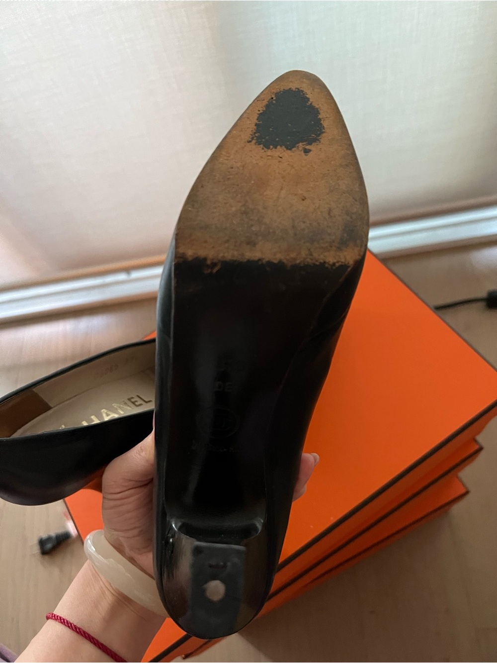 CHANEL Black Leather Pointed Toe Pumps with Gold CC Medallion - Picture 6 of 16